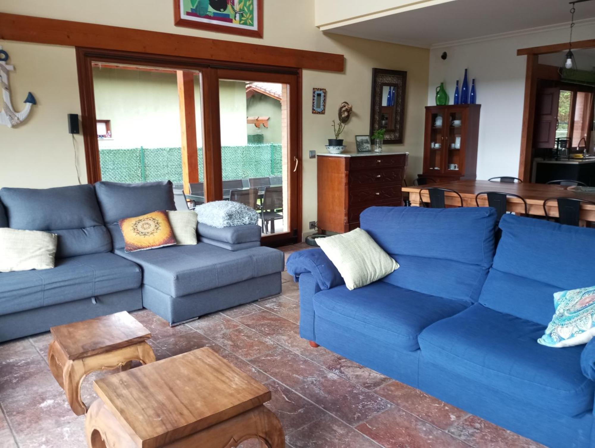 La Casa Malvarrosa Ampuero Extérieur photo