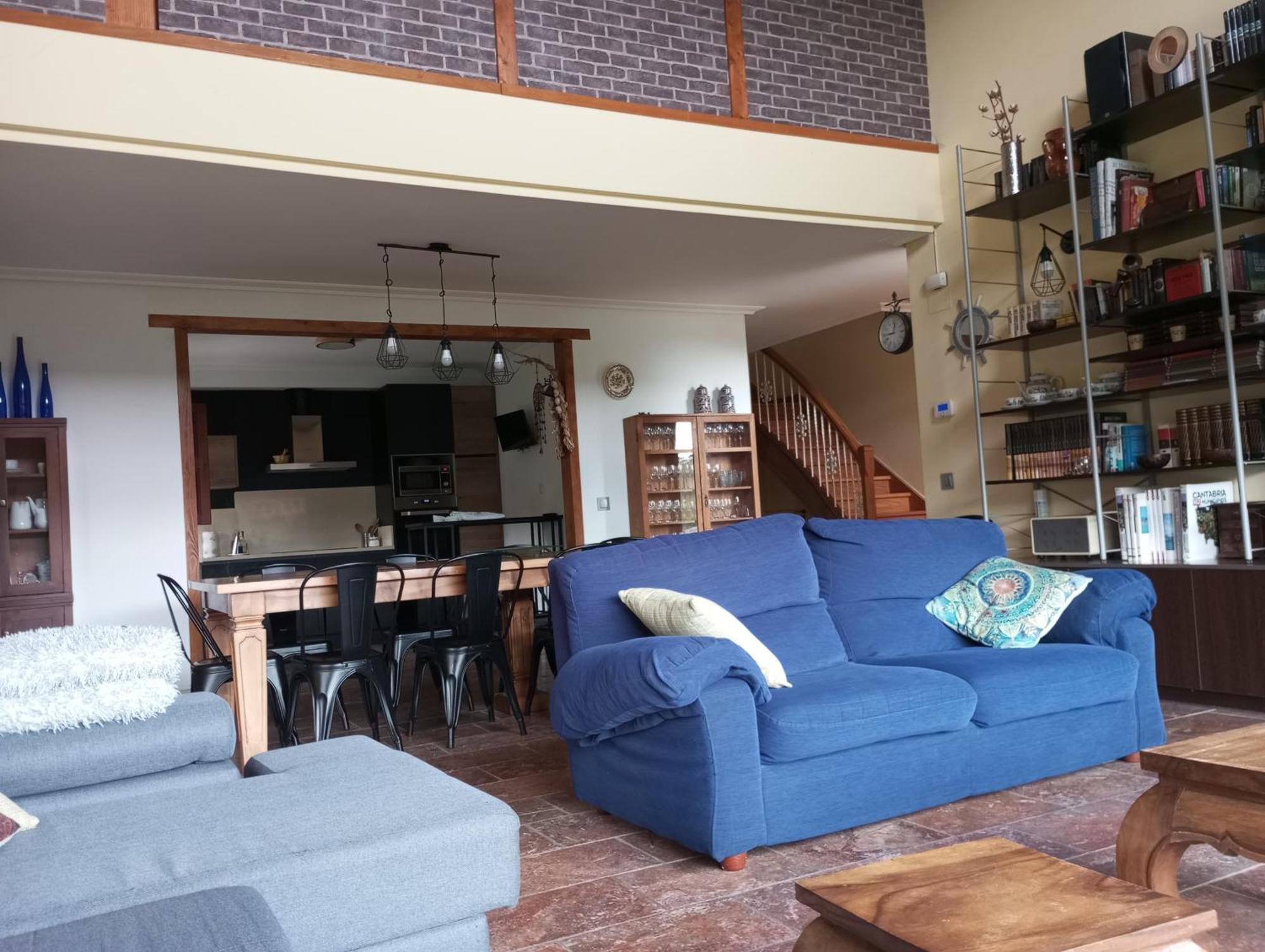 La Casa Malvarrosa Ampuero Extérieur photo